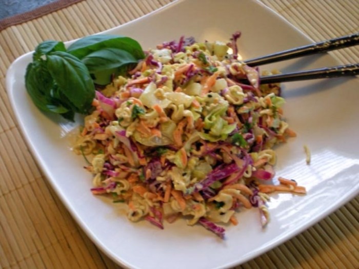 Asian style dressing salad